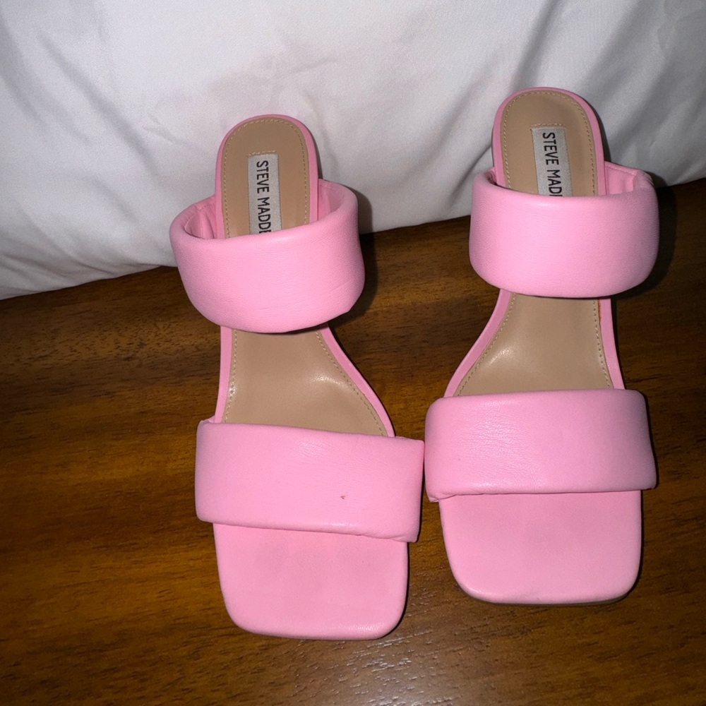 Steve Madden Pink Wedges